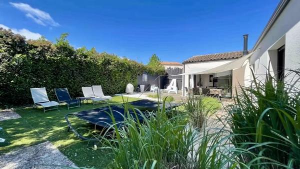 Maison à vendre |                                       Saint-Vivien |                                        4 pièces  |  104 m²