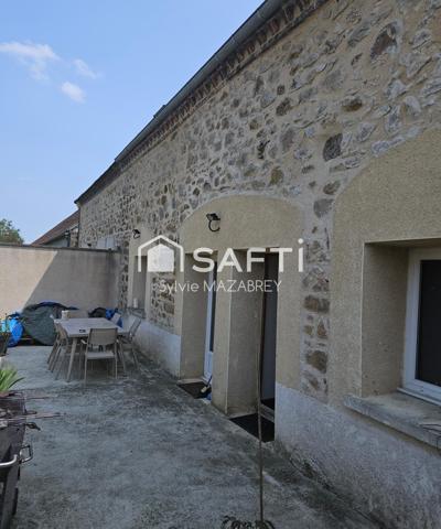 Ancienne bergerie divisée et entièrement rénovée