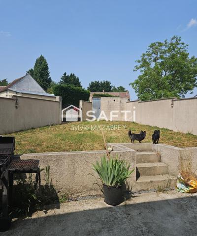 Ancienne bergerie divisée et entièrement rénovée