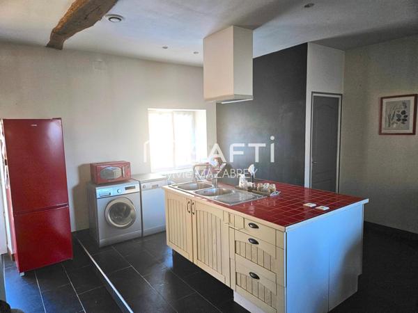 Ancienne bergerie divisée et entièrement rénovée