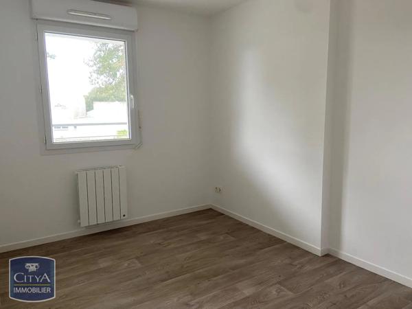 Appartement à louer 2 pièces 39.98m² Saint-Brieuc (22000)