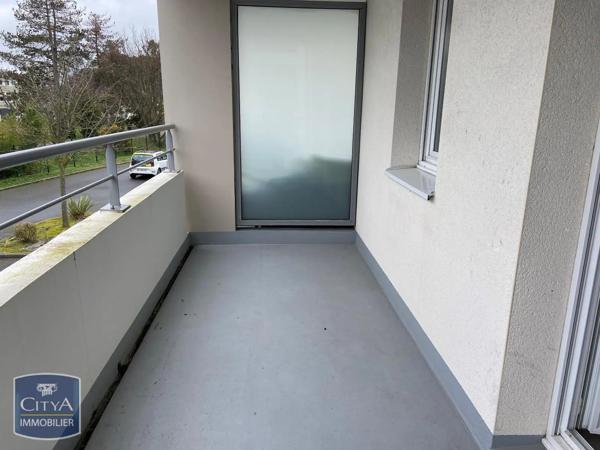 Appartement à louer 2 pièces 39.98m² Saint-Brieuc (22000)