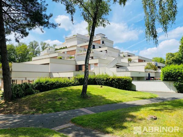 APPARTEMENT DANS RESIDENCE SECURISEE AVEC ASCENSCEUR 3 CHAMBRES, JARDIN SUD, STATIONNEMENT VILLENEUVE D ASCQ