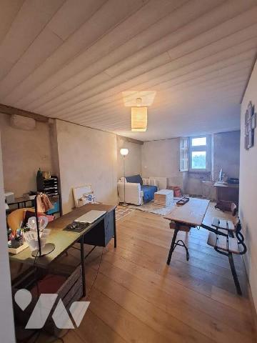 Tavers, Maison restaurée, Loiret (45)

Du charme à tous les étages: Maison de bourg Renaissance...