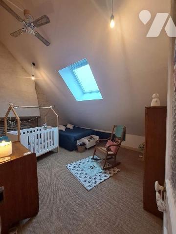 Tavers, Maison restaurée, Loiret (45)

Du charme à tous les étages: Maison de bourg Renaissance...