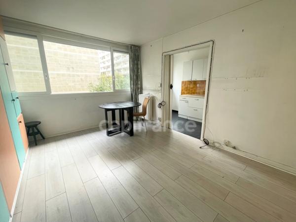 Appartement à vendre 1 pièces PARIS 20EME ARRONDISSEMENT (75)