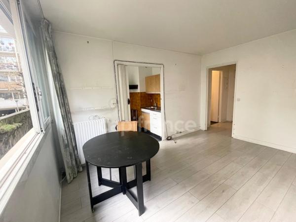 Appartement à vendre 1 pièces PARIS 20EME ARRONDISSEMENT (75)