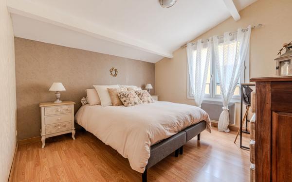 Maison à vendre    4 pièces •  Aigues-Vives