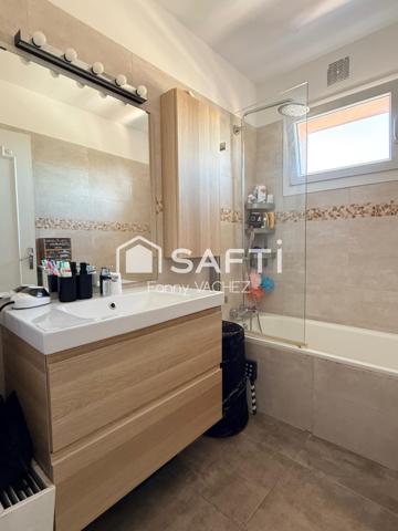 Appartement 3 pièces d'angle de 64m² au CANNET