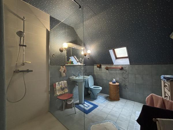 BAYEUX – Pavillon 3 chambres avec garage et jardin