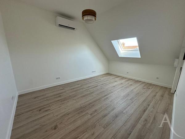 Immeuble de 296m² refait entièrement au coeur de Mantes la jolie