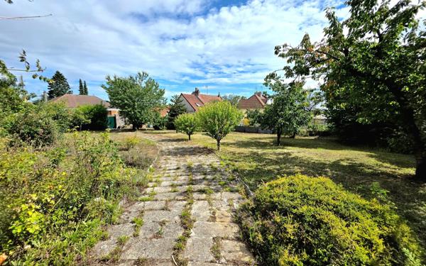 Maison à vendre    3 pièces •  Saint-Quentin