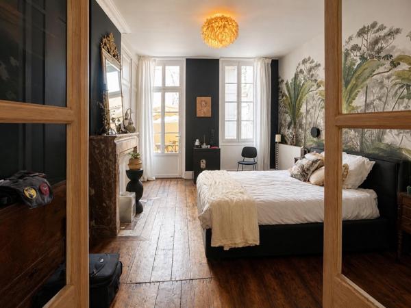 Appartement de caractère, 173 m2 , Hypercentre d'AGEN