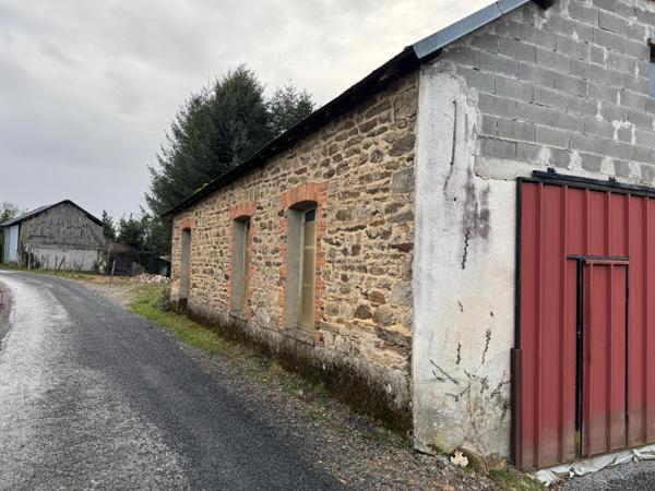 Grange toute récemment rénovée  & ses annexes