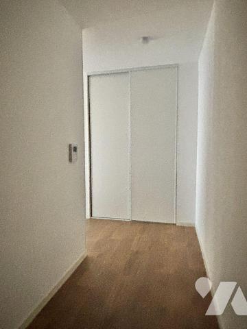 FOUGERES, Forum de la Gare, Appartement T3 neuf avec balcon et parking.
Il comprend entrée ave...