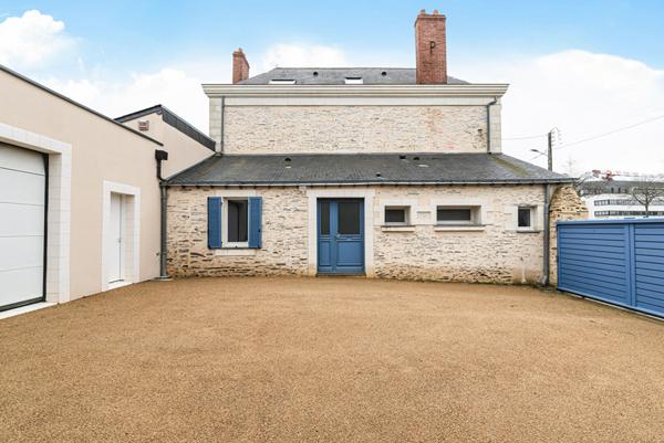 Maison de charme - ANGERS - 8 pièces 231 m² -