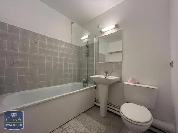 Appartement à louer 2 pièces 53.12m²