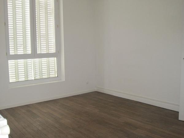 A LOUER APPARTEMENT PROCHE GARE ET CENTRE VILLE DE ST QUENTIN 02100