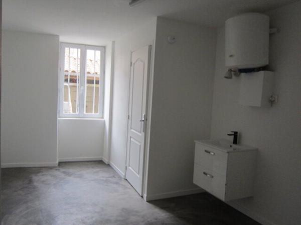 Local commercial Fontenay Le Comte 2 pièce(s)