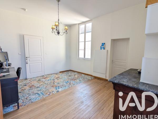 Maison à vendre 8 pièces 222 m² Auxerre