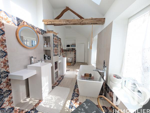 Maison à vendre 8 pièces 222 m² Auxerre