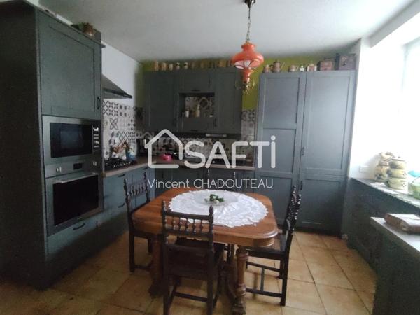 Maison de 134m2 avec dépendances.