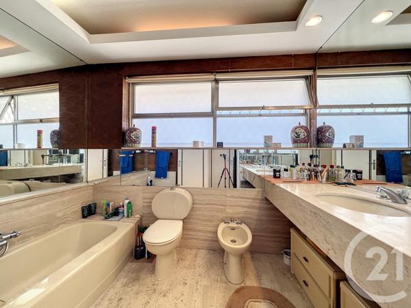 appartement à vendre  4 pièces - 109,86 m2 VILLENEUVE LOUBET - 06