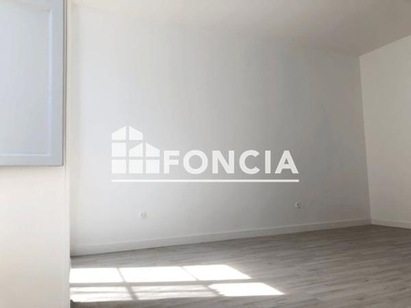 Location Studio 25.53 m² - DE LA DUCHE (C003) Laon 02000