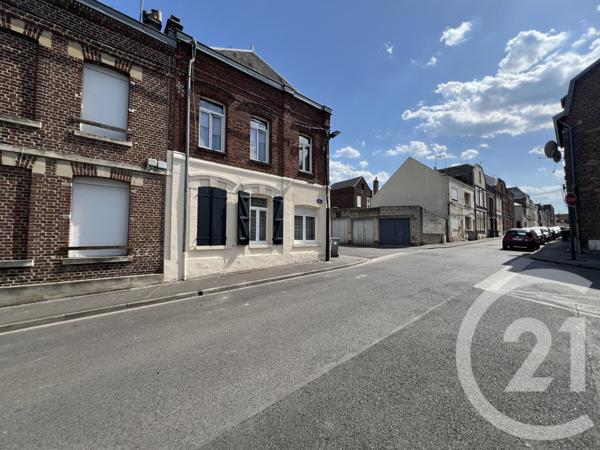 Maison à vendre  4 pièces - 122 m2 ST QUENTIN - 02