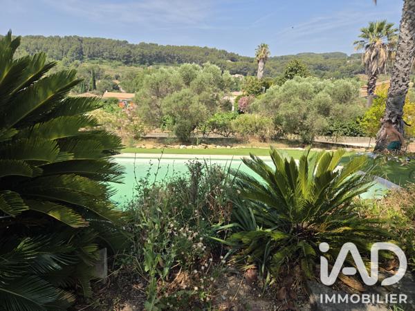 Maison à vendre 5 pièces 135,89 m² Le Castellet