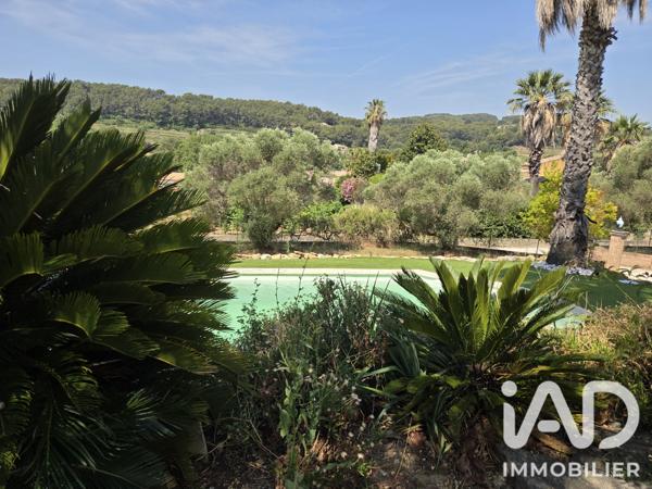 Maison à vendre 5 pièces 135,89 m² Le Castellet