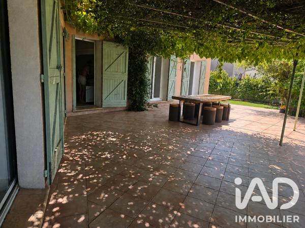 Maison à vendre 5 pièces 135,89 m² Le Castellet