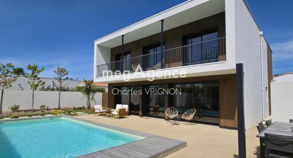 Maison à Les Sables-d'Olonne, 85100 - 6 pièces 160m²