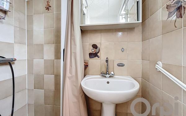 Appartement à vendre    1 pièce • 19,27 m2 Fréjus