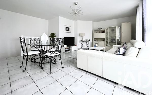 Appartement à vendre 4 pièces 77 m² Le Plessis-Robinson