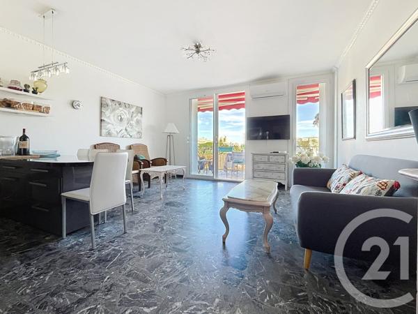 Appartement T3 à vendre  3 pièces - 53,92 m2 FREJUS - 83