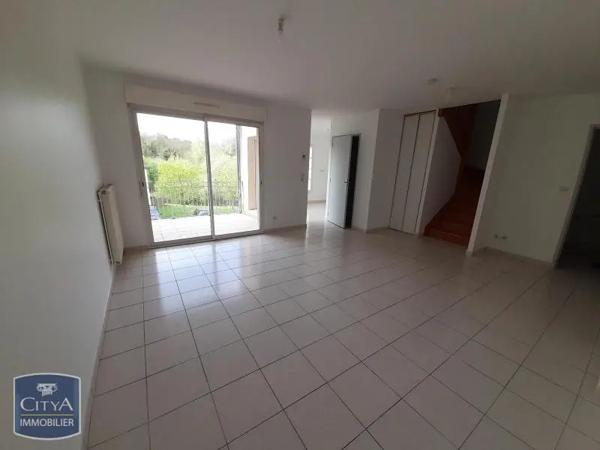 Appartement à louer 4 pièces 85.88m²