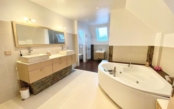 Maison à vendre    5 pièces • 287 m2 Brunoy