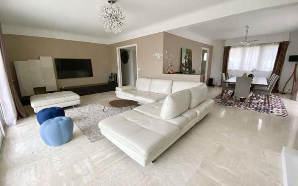 Maison à vendre    5 pièces • 287 m2 Brunoy