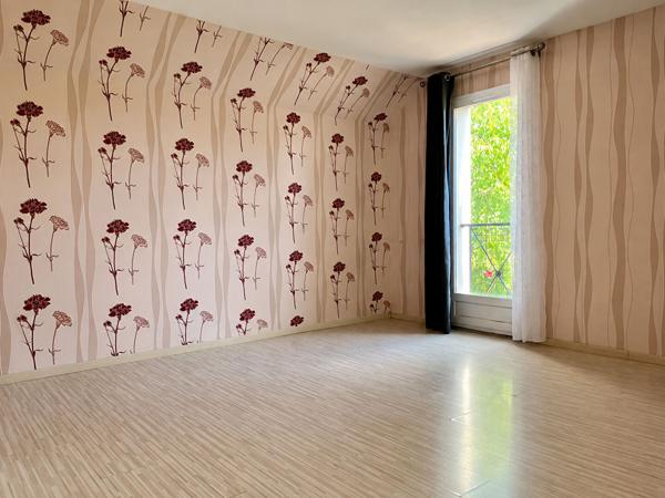 Maison individuelle 132 m2 - 4 chambres - bourg de Savigny