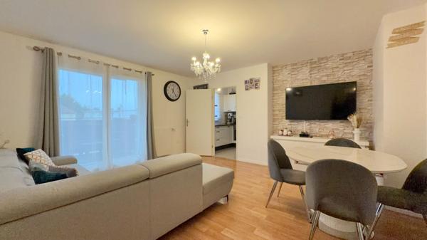 Appartement Corbeil Essonnes 3 pièce(s) 64.62 m2