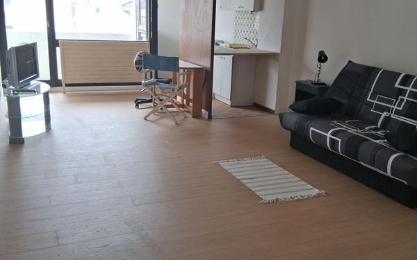 Appartement à louer    1 pièce • 35 m2 Annemasse
