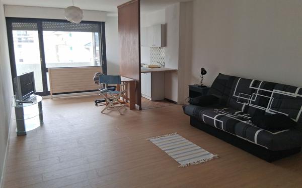 Appartement à louer    1 pièce • 35 m2 Annemasse