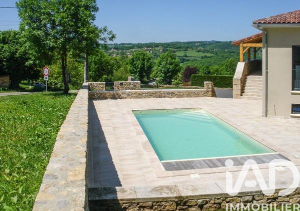 Maison à vendre 7 pièces 225 m² Lentillac-Saint-Blaise