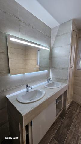 PAVILLON DE 145 M² AVEC JARDIN DE 1210 M²