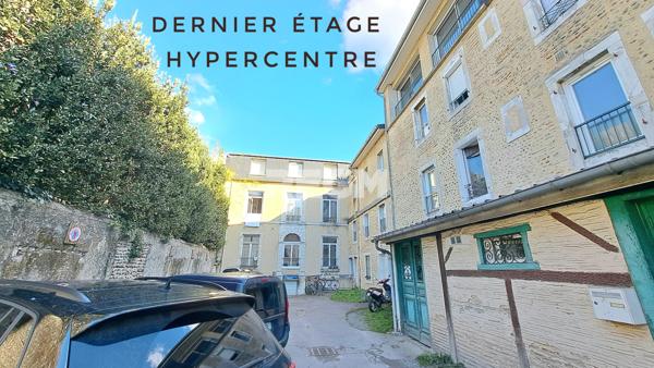 Pau (64000) Studio HYPERCENTRE au CALME + DERNIER ETAGE