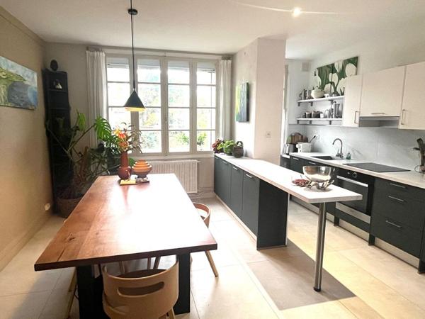 Appartement Royan 4 pièce(s) 101 m2