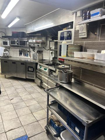 Fonds de commerce restaurant pied dans l'eau