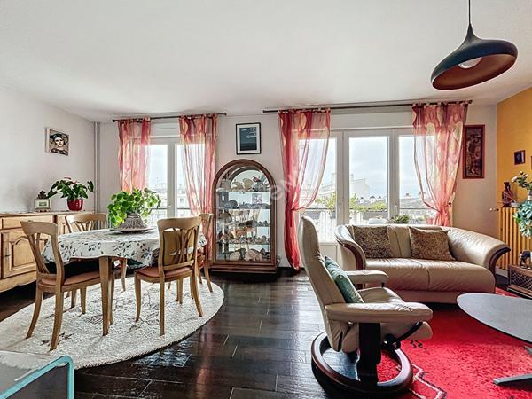 EXCLUSIVITE / NANTES Rond-point de Vannes, Sainte-Thérèse / Appartement 3 pièce(s) 69 m2 / Balcon / Ascenseur / Garage