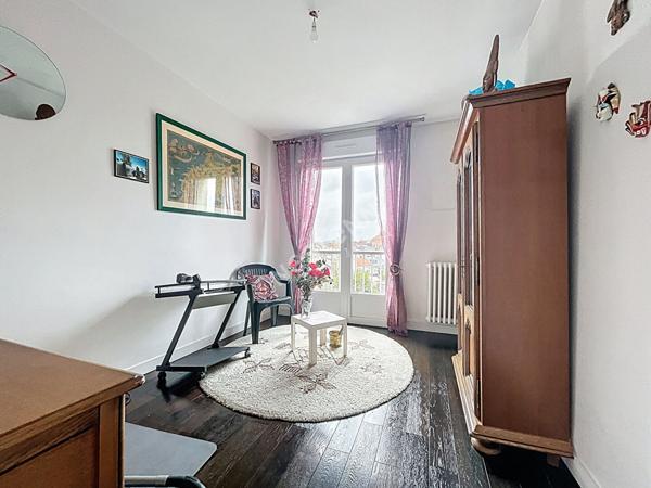 EXCLUSIVITE / NANTES Rond-point de Vannes, Sainte-Thérèse / Appartement 3 pièce(s) 69 m2 / Balcon / Ascenseur / Garage